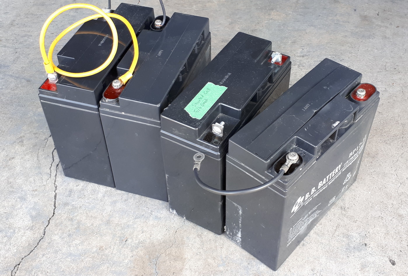 12V 18Ah VRLA batteries