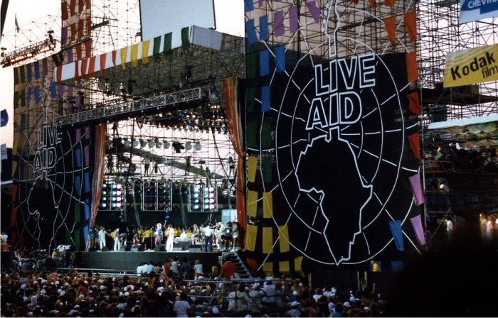 Hace treinta años: Live Aid, actuación por actuación 1 Live Aid en el JFK Stadium, Philadelphia, 1985. Foto: Squelle (CC)