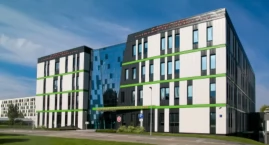 Prawie 16 tys. kandydatów na WUM. Uczelnia: „Jesteśmy liderem pod względem bezwzględnej liczby kandydatów”