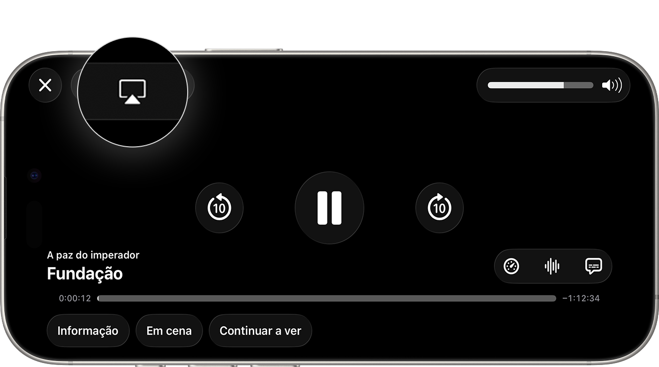 O botão AirPlay aparece realçado no canto inferior direito do ecrã do iPhone durante a reprodução de vídeo.