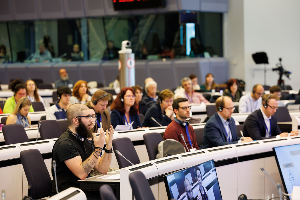 Learning mobility 3: audience talking