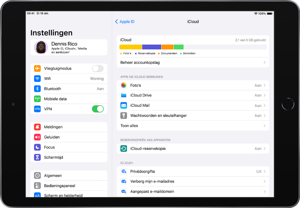 Het scherm met iCloud-instellingen. Je ziet de iCloud-opslagmeter en een lijst met apps en voorzieningen, zoals Mail, Contacten en Berichten, die met iCloud kunnen worden gebruikt.