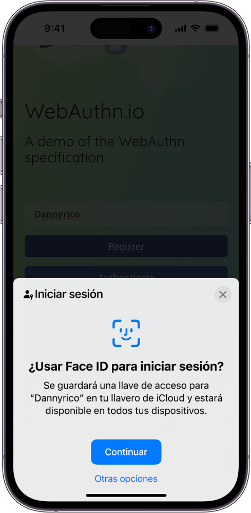 La mitad inferior de la pantalla del iPhone ofreciendo la opción de usar una llave de acceso para iniciar sesión en un sitio web. Se muestra el botón Continuar para guardar la llave, y un botón llamado Otras opciones.
