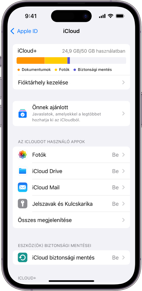 Az iCloud-beállítások képernyője, amelyen az iCloud-tárhely foglaltságmérője, valamint az iClouddal használható appok és szolgáltatások listája.