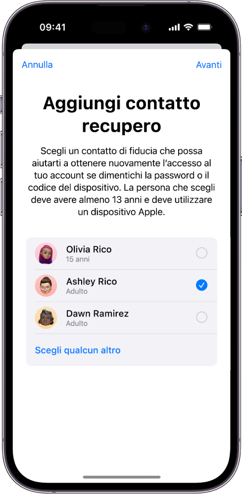 La schermata “Aggiungi contatto di recupero” che mostra le persone suggerite da selezionare come contatto di recupero e l’opzione per scegliere qualcun altro.