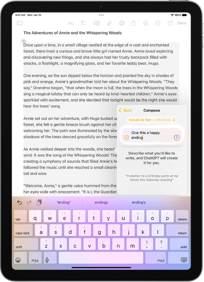 „iPad“ programoje „Užrašai“ rašoma istorija. Ekrano dešinėje yra dialogo langas „Kurkite naudodami „Rašymo įrankius“, kuriame yra pakeitimo aprašymo, „ChatGPT“ pasiūlymų pasirinkimo ir kitos parinktys.