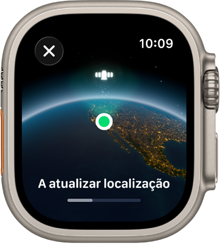 Um ecrã a mostrar “Atualizar localização” com uma barra de progresso e uma vista da Terra do espaço com um ponto verde que indica a localização.