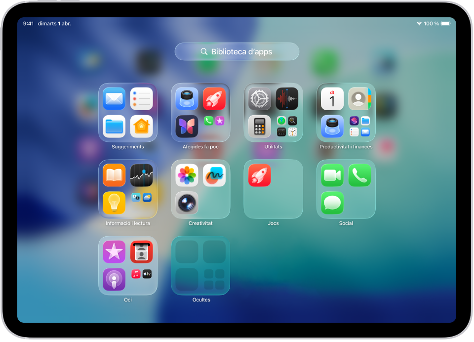 Biblioteca d’apps a l’iPad que mostra les apps organitzades per categories (Oci, Productivitat i finances, etc.).