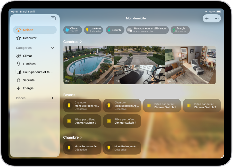 L’app Maison avec la barre latérale à gauche affichant les onglets Maison, Automatisation et Découvrir dans le coin supérieur gauche. Les sections Catégories et Pièces dans l’app Maison apparaissent en dessous. En haut à droite de la barre latérale figurent les boutons interphone, Ajouter et « Plus d’options ». Les boutons Catégorie se situent en haut de l’écran. En dessous se trouvent les scènes, les images des caméras ainsi qu’une pièce avec ses accessoires.