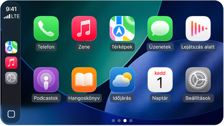A CarPlay Főképernyője megjeleníti a Térképeket, a Zenét és az Üzeneteket az oldalsávon. Jobb oldalon a Hangoskönyvek, a Naptár, a Térképek, az Üzenetek, a Zene, a Lejátszás alatt, a Telefon és a Podcastok látható.