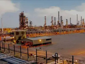 Govt to penalise refineries failing to sign UAs by Oct 1 Govt to penalise refineries failing to sign UAs by Oct 1
