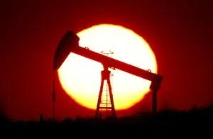 Oil rises to six-week high following Houthi attack on Saudi sites Oil rises to six-week high following Houthi attack on Saudi sites