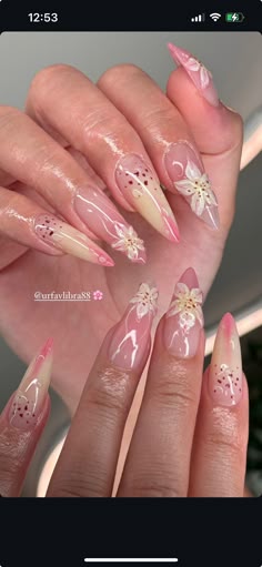 Cute Stilleto Nail Designs, Lili Nails, Lilies Nails Designs, Flower Gel X Nails, Kali Uchis Nails Aesthetic, Ingenue Nails, Sincerely Kali Uchis Nails, Nails With Lillies, Princess Core Nails